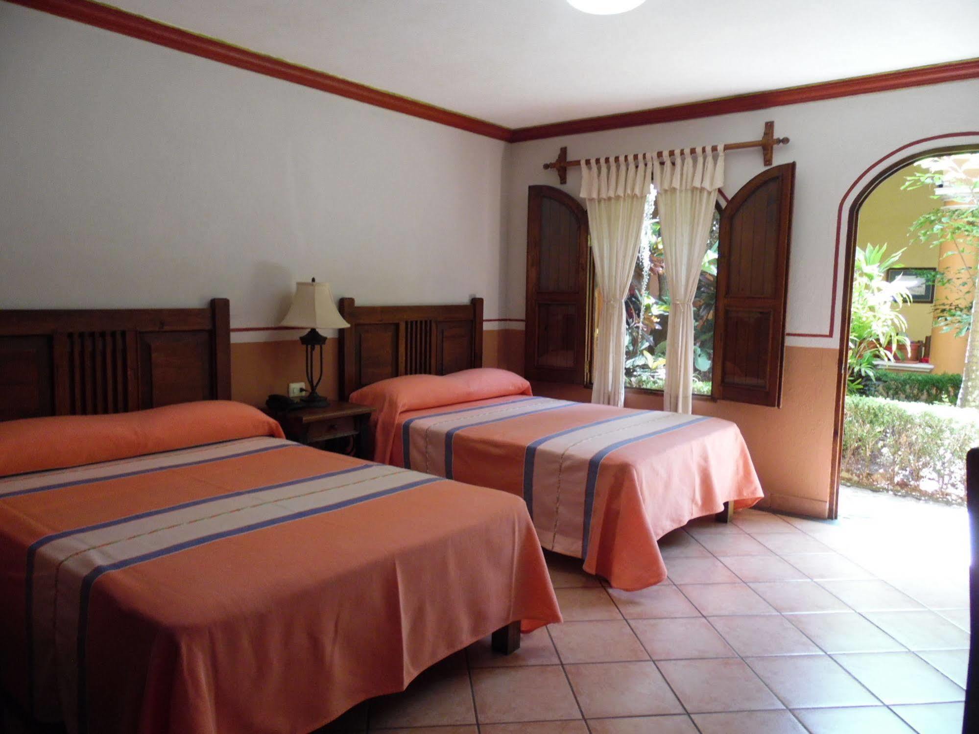 Hotel Posada San Jeronimo Coatepec  Bagian luar foto