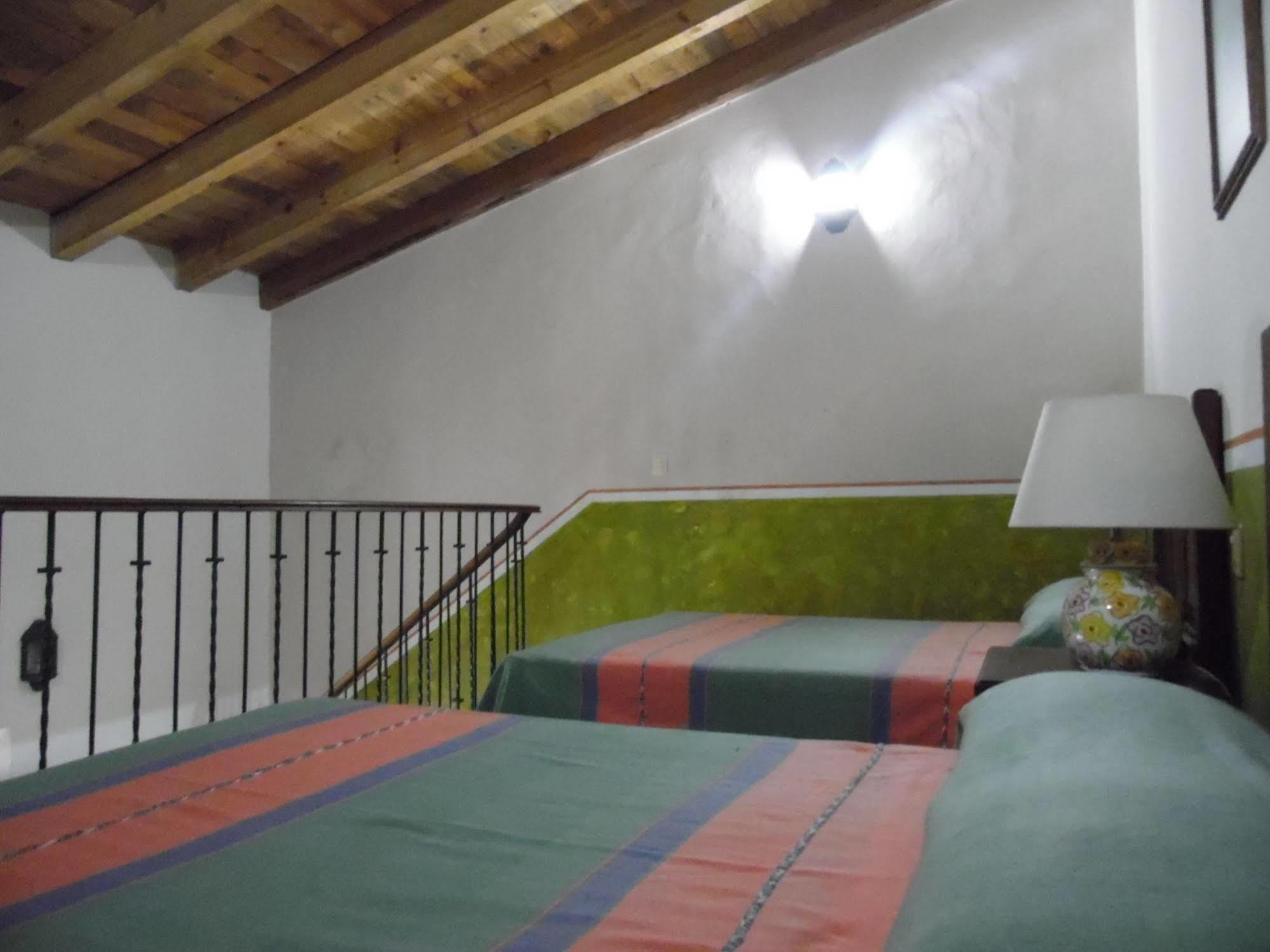 Hotel Posada San Jeronimo Coatepec  Bagian luar foto