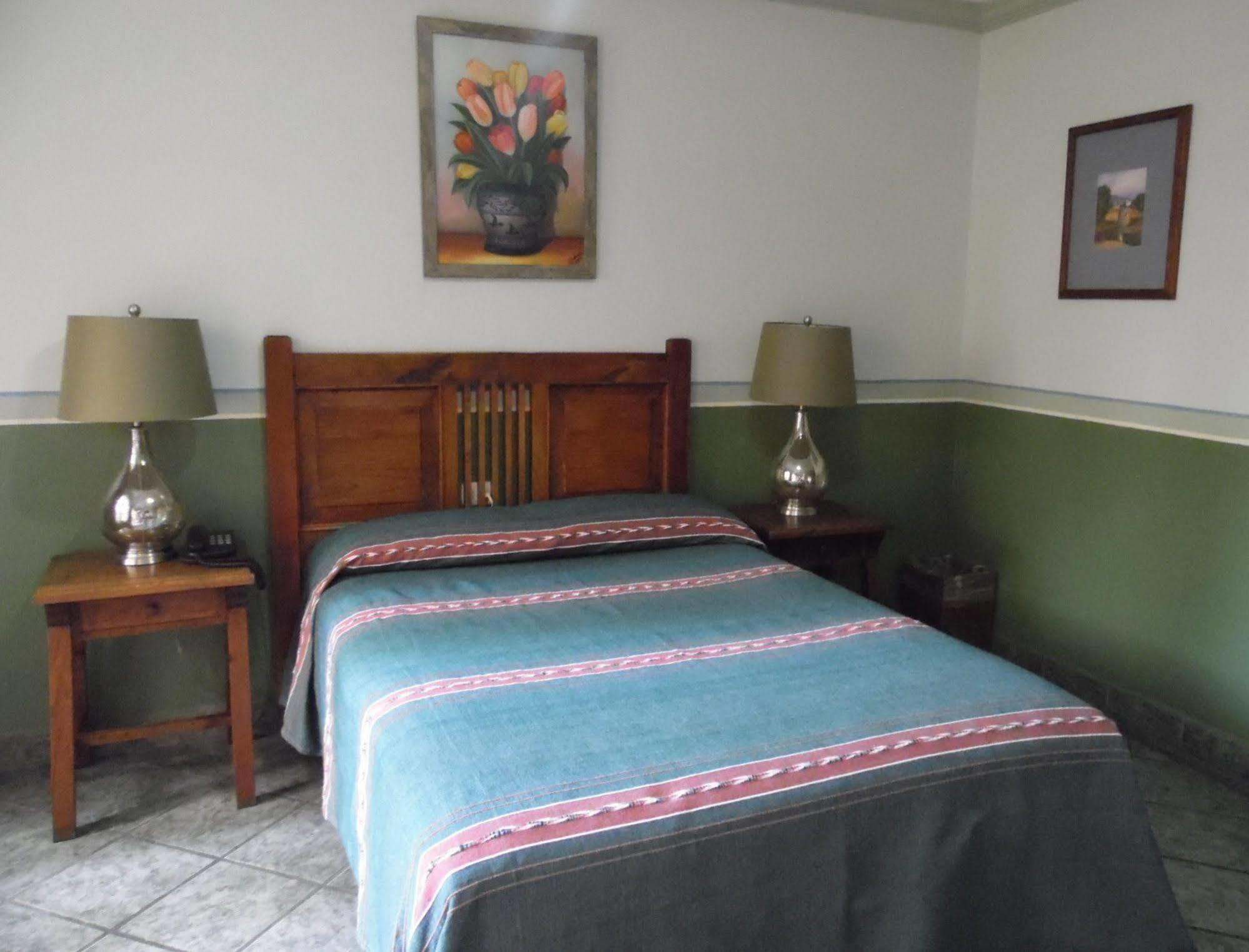 Hotel Posada San Jeronimo Coatepec  Bagian luar foto