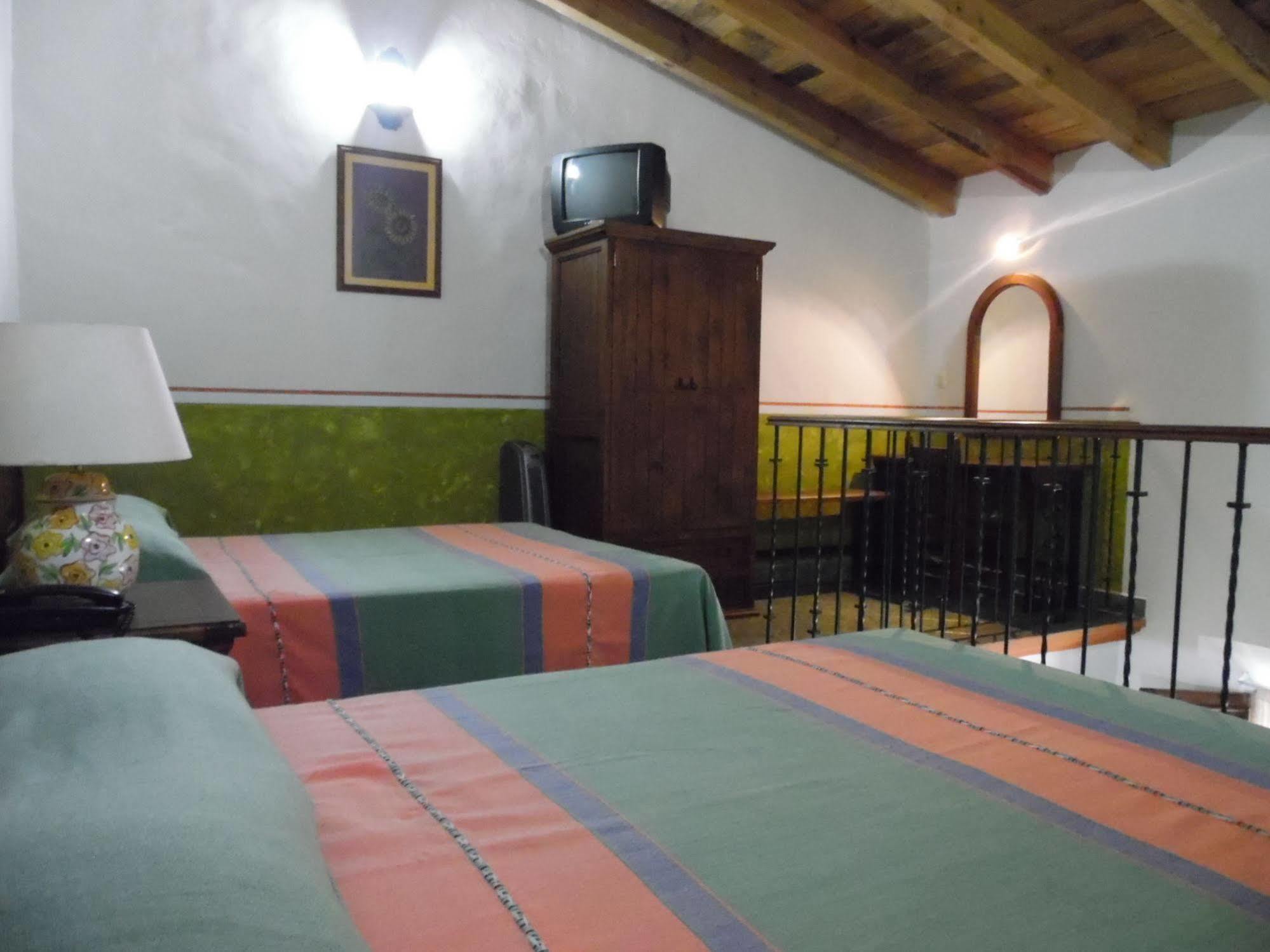 Hotel Posada San Jeronimo Coatepec  Bagian luar foto