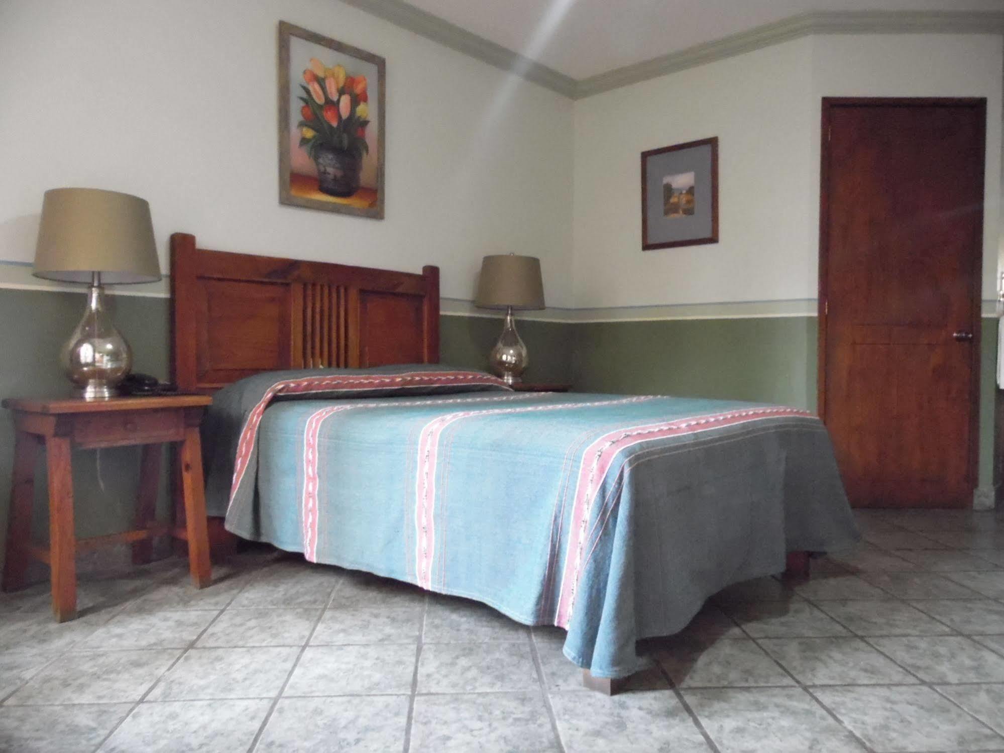 Hotel Posada San Jeronimo Coatepec  Bagian luar foto